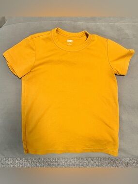 Women’s Uniqlo Short Sleeve Teey - Mustard Yellow